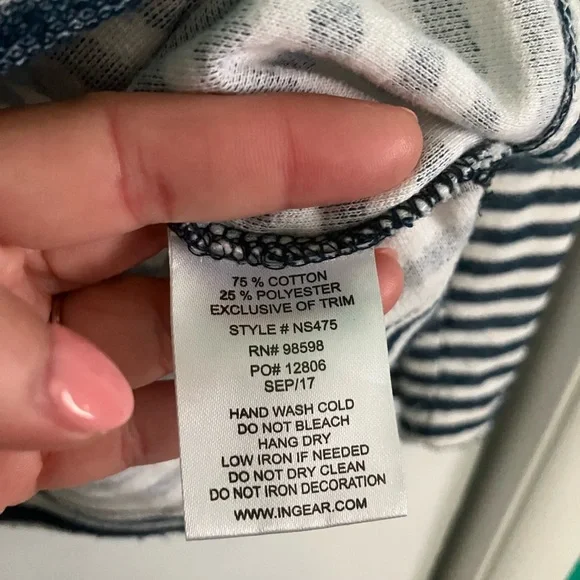 ⚡️Nautical Navy and White Striped Hoodie w/ Anchor - Picture 5 of 6